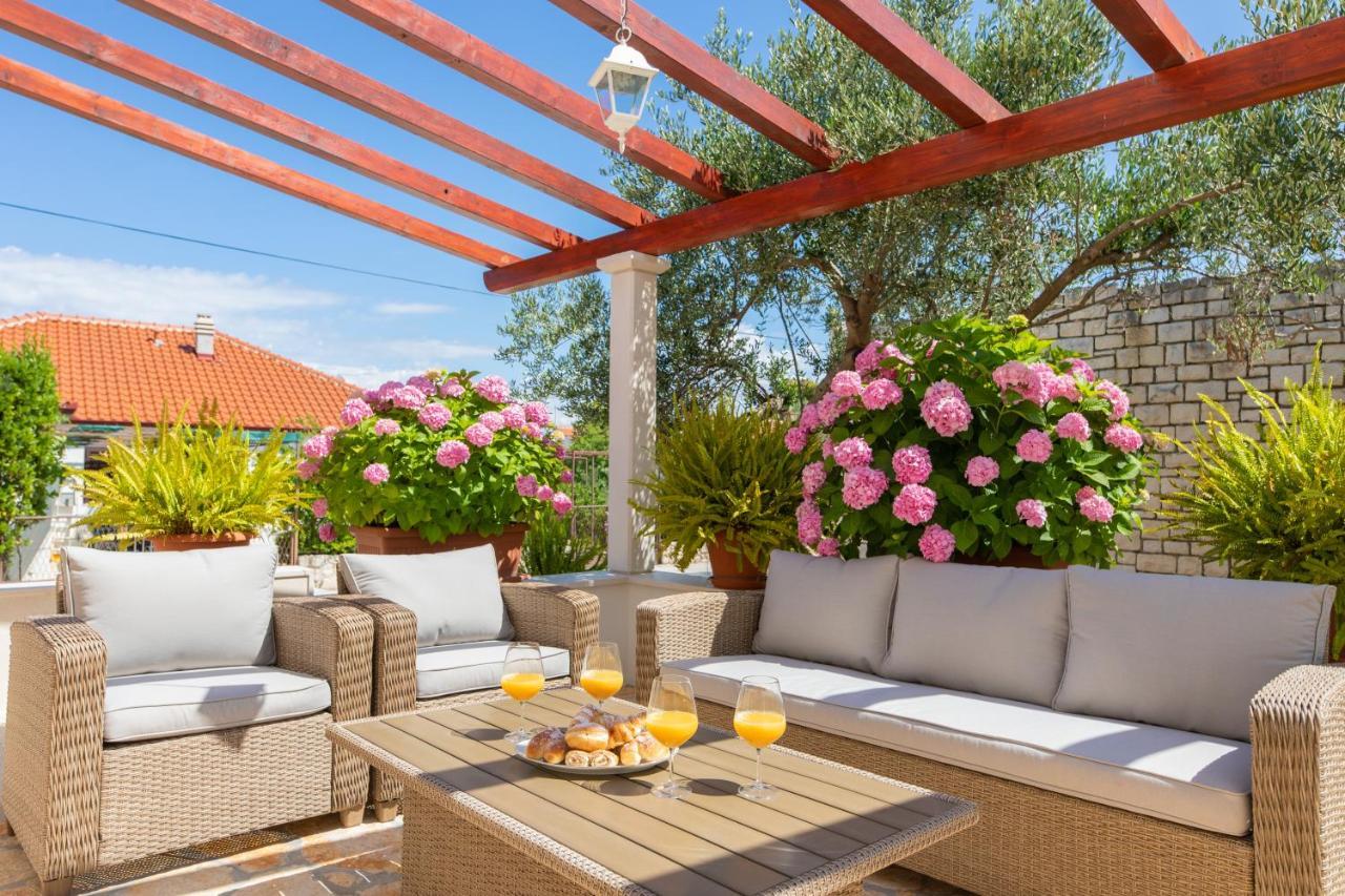Apartments4You Supetar-The Best And Most Popular Apartments For Discovering The Island - Free Parking - 200 Meters From The Beach Exteriér fotografie