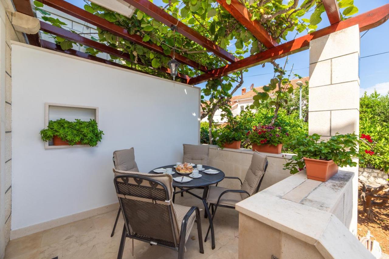Apartments4You Supetar-The Best And Most Popular Apartments For Discovering The Island - Free Parking - 200 Meters From The Beach Exteriér fotografie