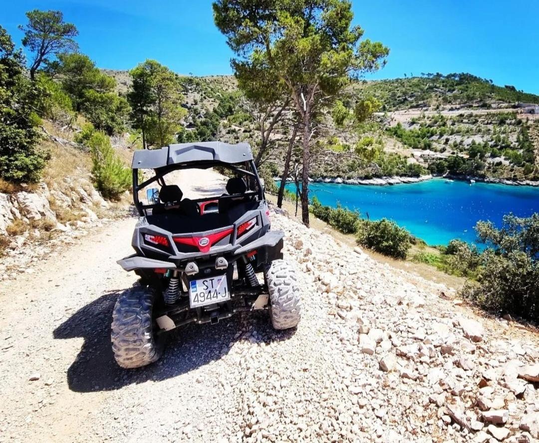 Apartments4You Supetar-The Best And Most Popular Apartments For Discovering The Island - Free Parking - 200 Meters From The Beach Exteriér fotografie